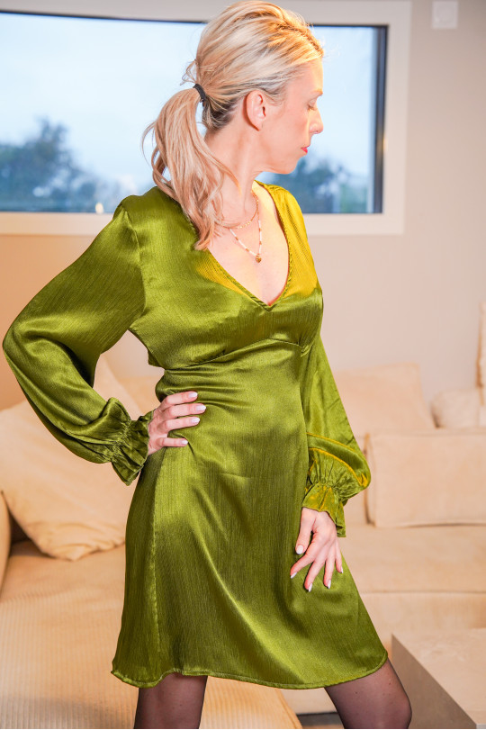Robe olive Romy