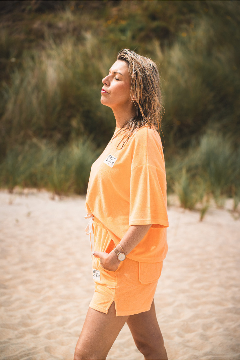 short femme éponge orange